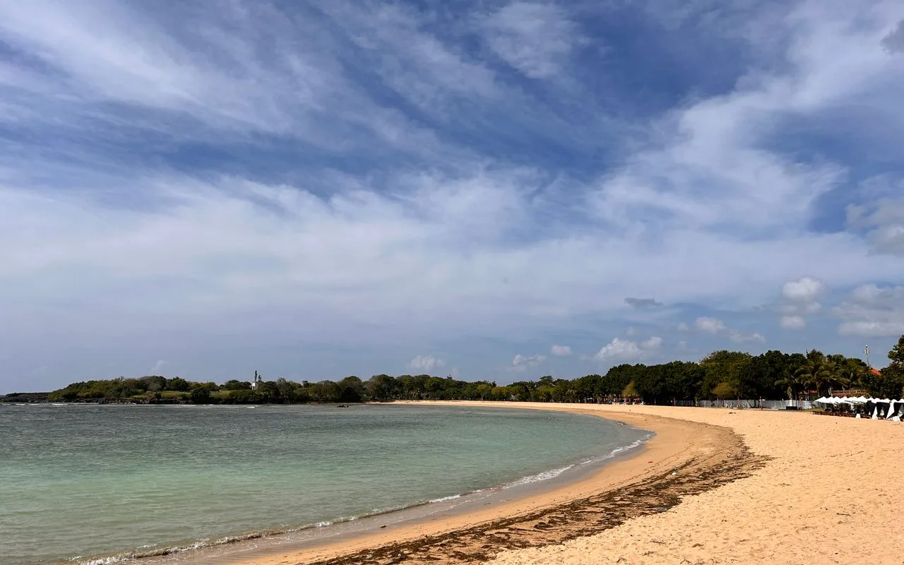 Panduan Pantai Nusa Dua: Spot Terbaik & Tips (2026)